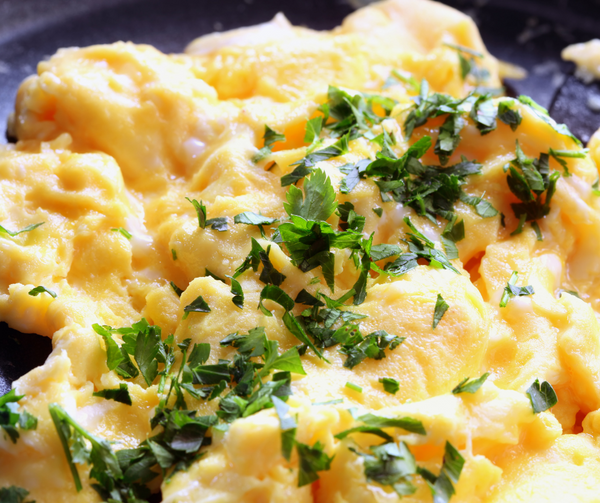 Mastering the Art of Scrambled Eggs: Tips for Perfect Fluffy Eggs Every Time!
