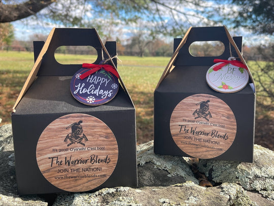 4 Pack of jars on a rock wall